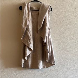 Layered neck vest